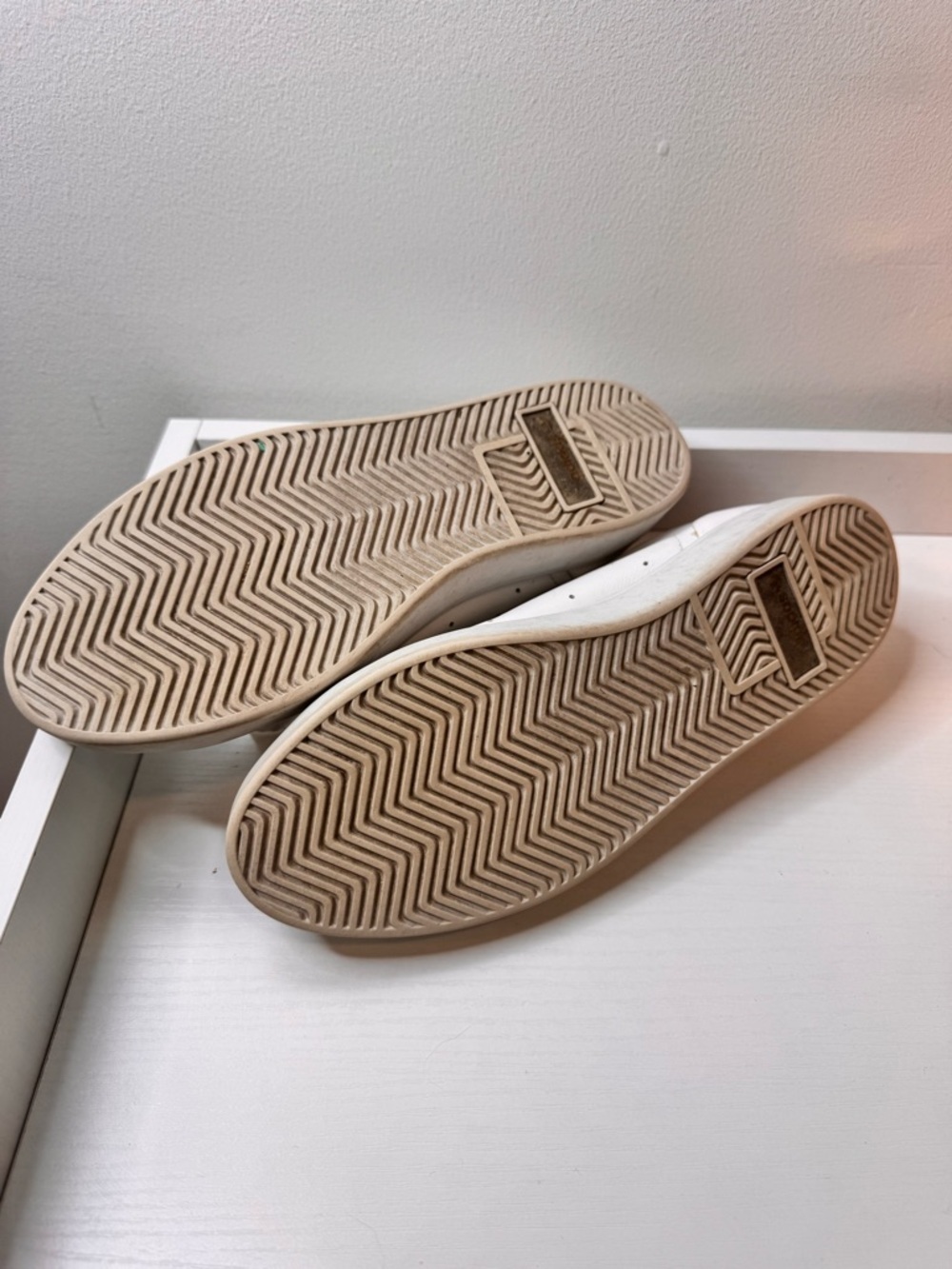 adidas White Sneakers with Gold Logo Accent - Picture 2 of 6